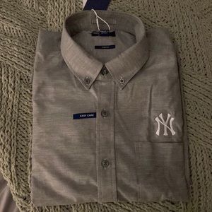 Brand New w/tags - NY Yankee Button Down Shirt